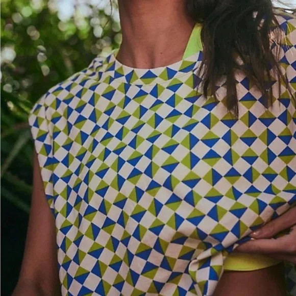 Free People FP Movement Inspire Tank Top Size Large Printed Trippy Geo - Picture 8 of 8